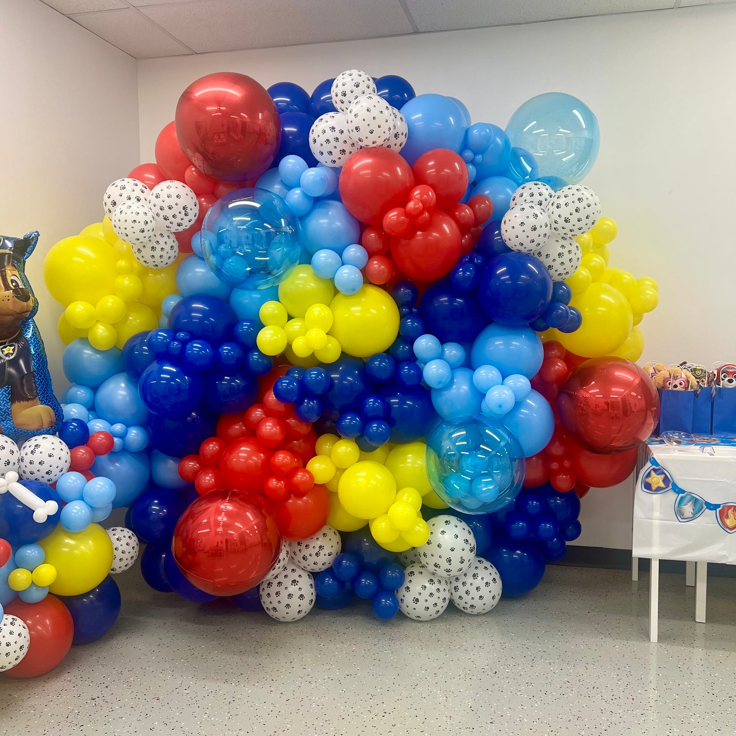 Round Balloon Wall